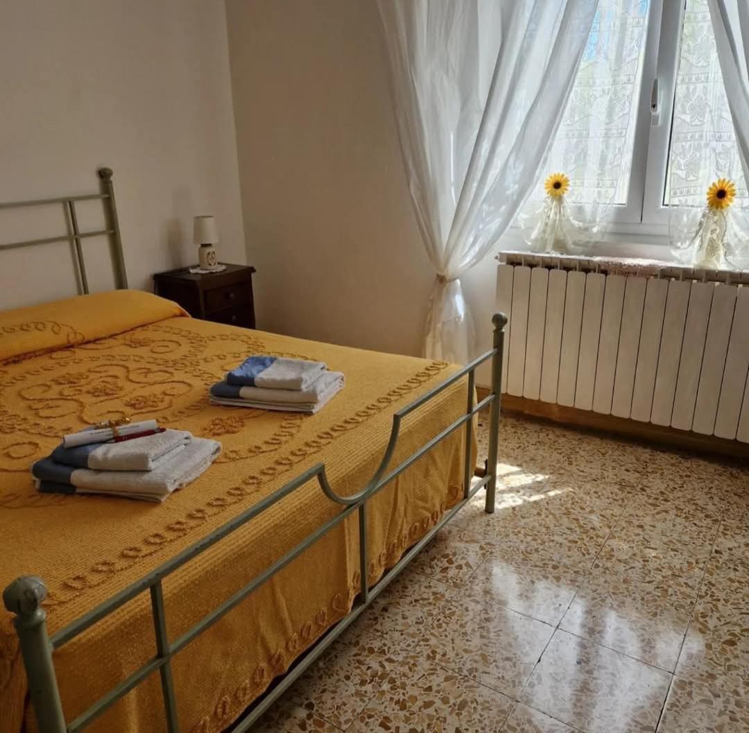 B&B Mare E Monti La Spezia Bagian luar foto