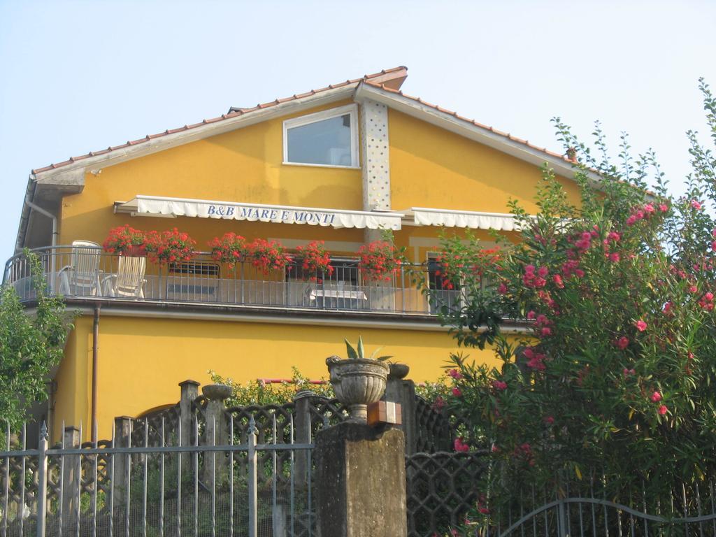 B&B Mare E Monti La Spezia Ruang foto